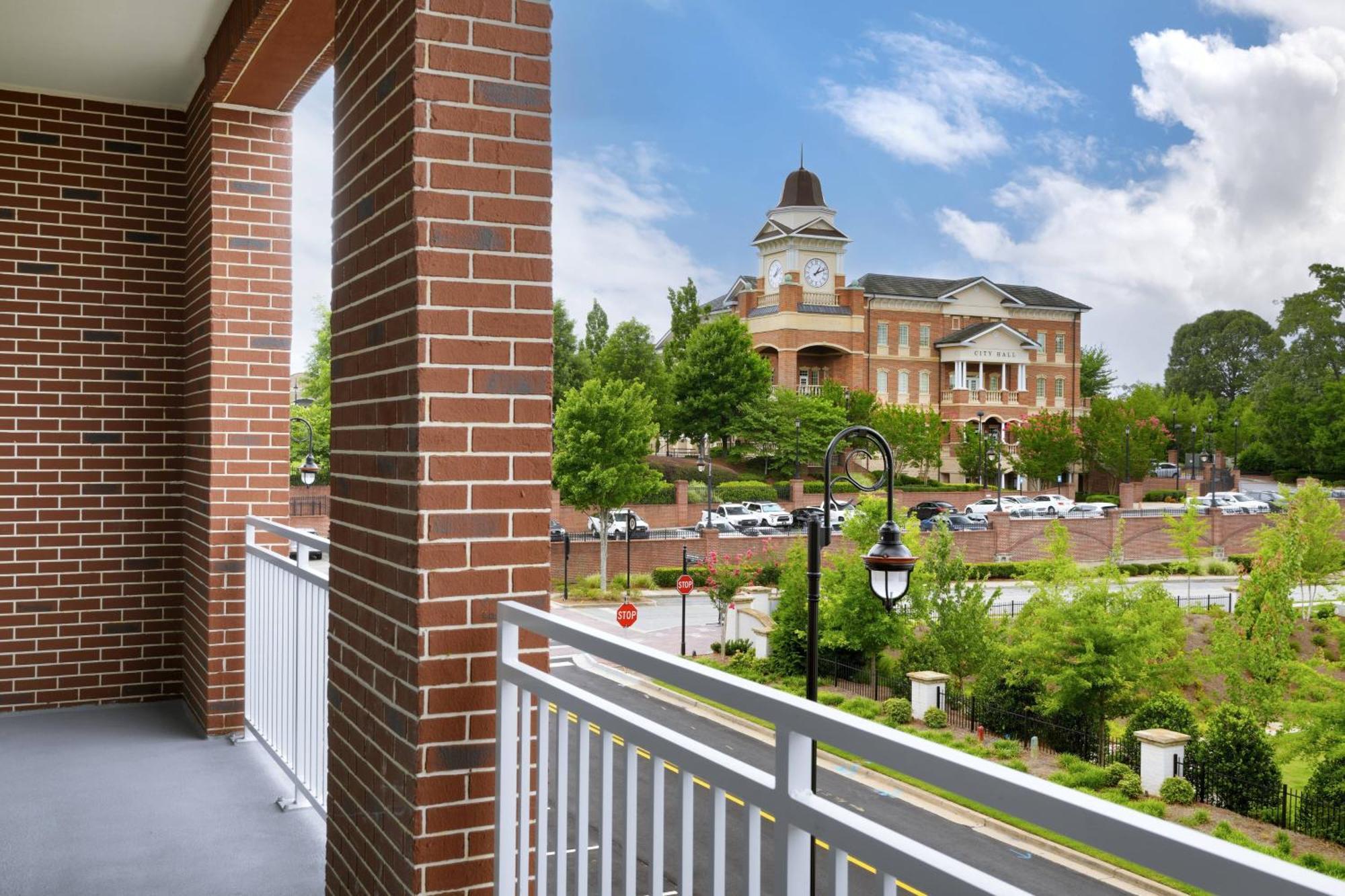Courtyard By Marriott Atlanta Duluth Downtown Hotel Luaran gambar